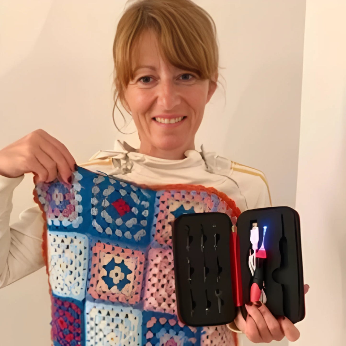 CrochetLúmina™ con 11 cabezales intercambiables y luz led + Regalo 🎁